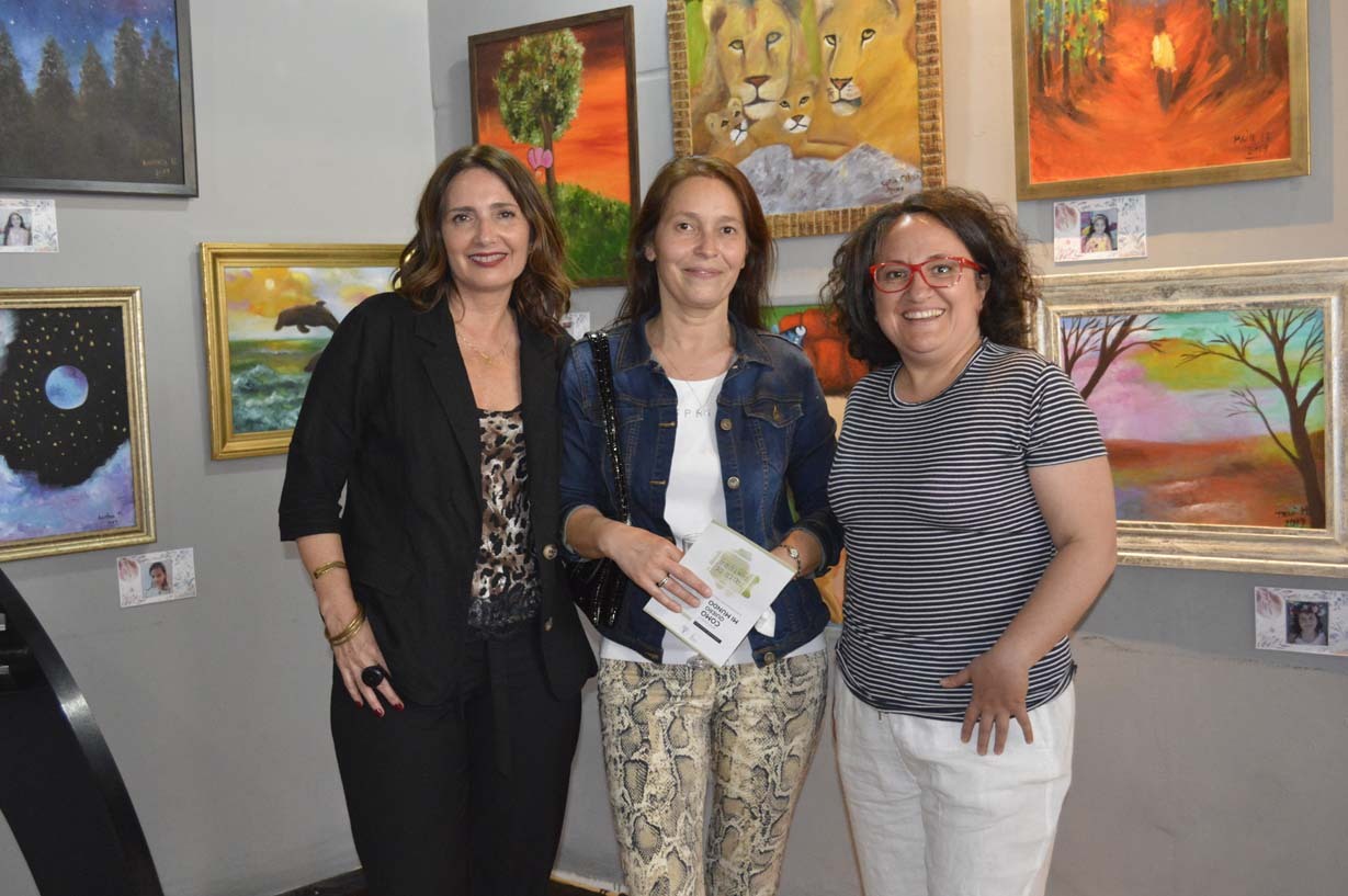 Carla Castilla, Lilian Saavedra e Ingrid Fuentes