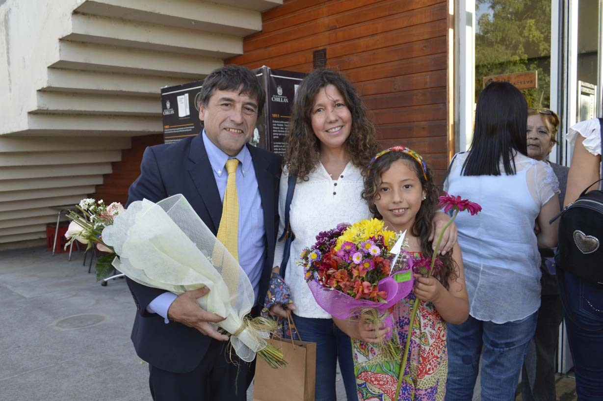 Carlos Arzola, Marcela González y Tamara Arzola