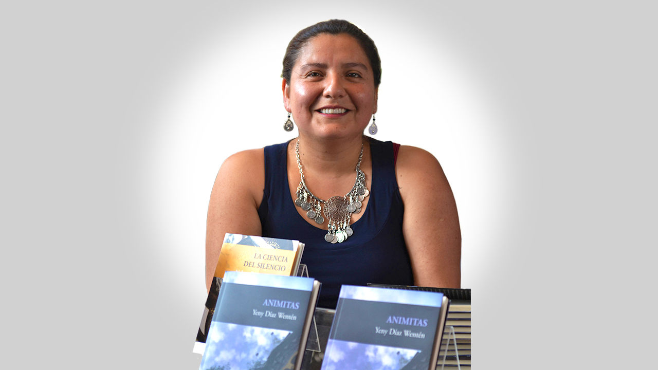 Photo of Yeny Díaz Wentén, poeta angelina  “La poesía son las joyas de mi mestizaje”